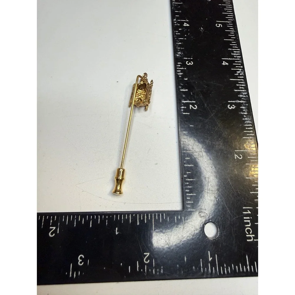 Gold Tone Ornate Clock Tower Cathedral Stick Pin Architectural Lapel Hat Pin